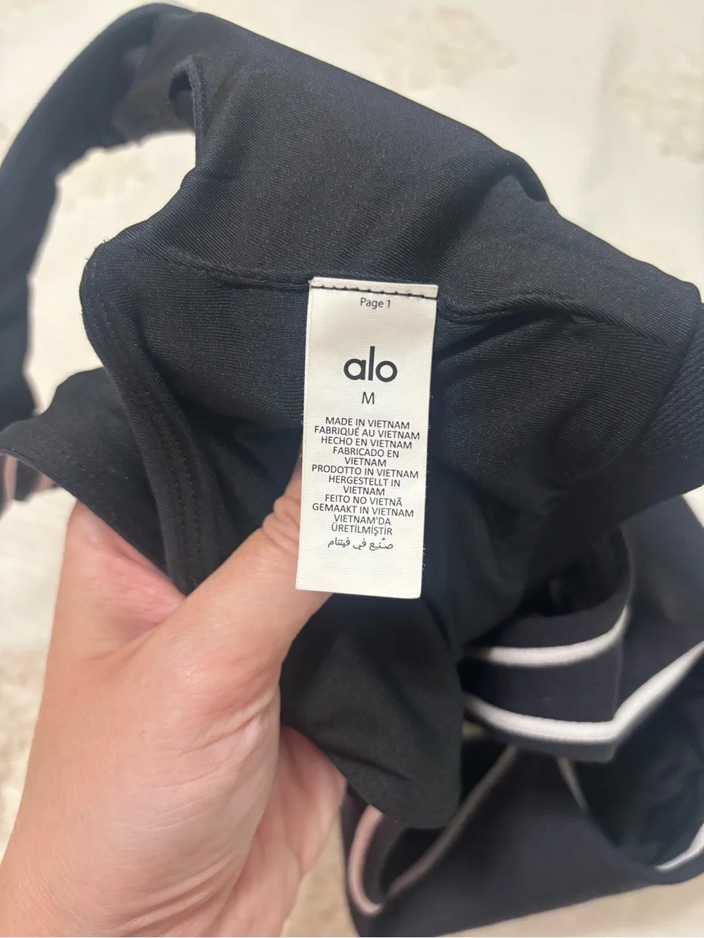 ALO Yoga Black Heart Throb Bra
